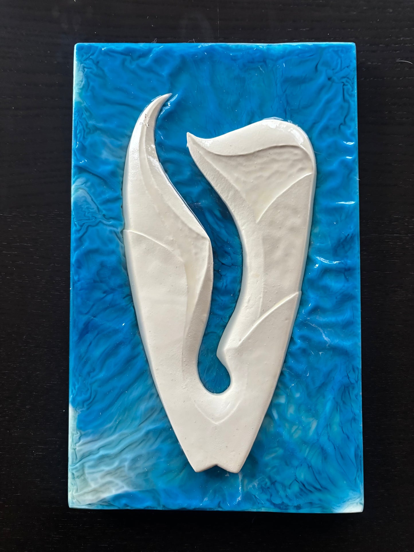 "Makai" Limited edition art piece crafted by art piece by Ruben Aria Jr. Hawiian Carvings, Surf board art, Hawaii Art, spirit, inspiration, waves, mountains, relics, resin art, museum pieces.